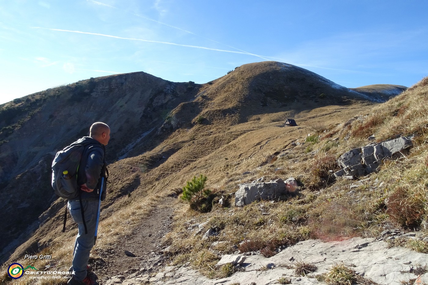 66 Sul 101 in arrivo alla Bocchetta di Regadur.JPG -                                